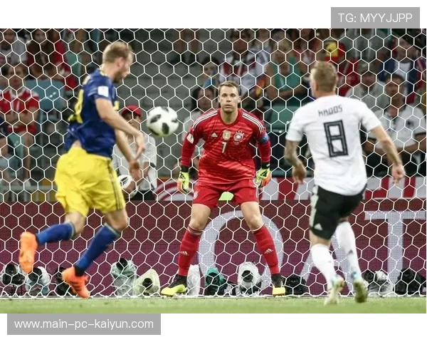 世界杯技术分析:如何应对高空球威胁? 世界杯技术分析:如何应对高空球威胁?